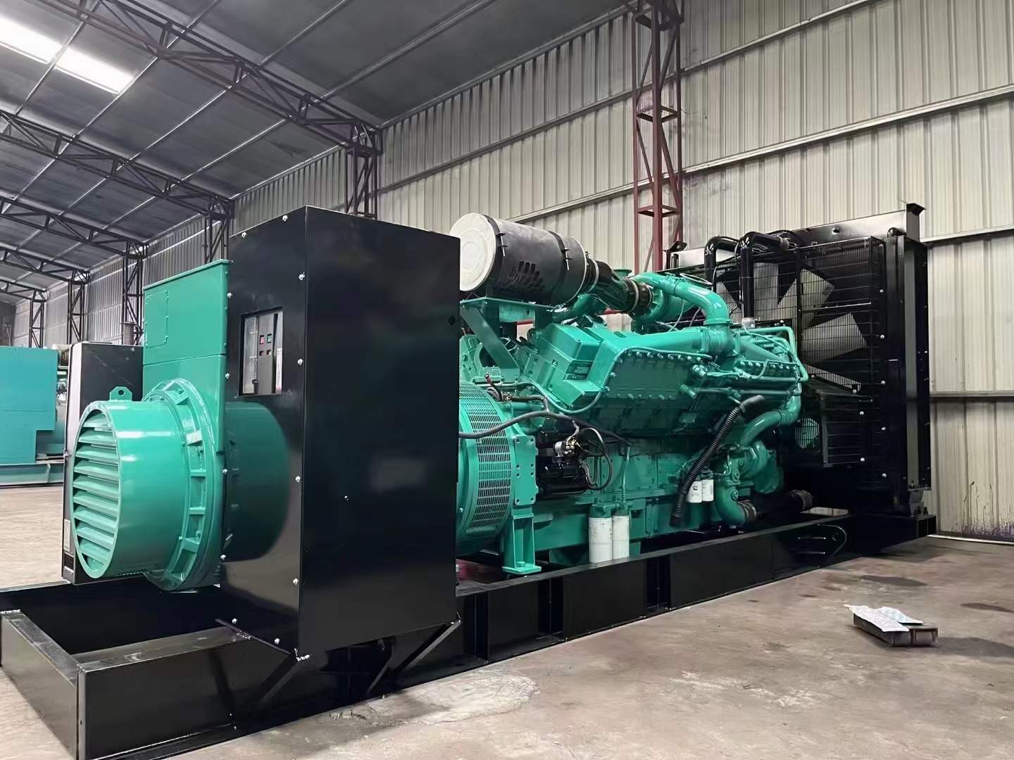莒县如何降低 800kW 柴油发电机输出电流的波动？